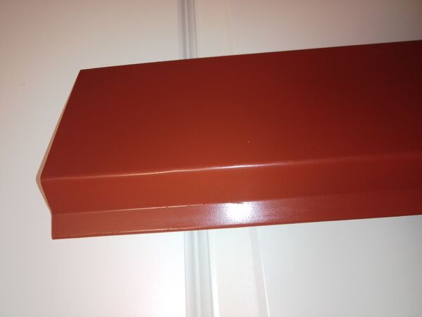 Räystäspelti Punainen 2m